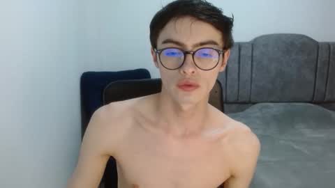 Snapshot of stiv_grant chatting on 20, 5, 2026 stiv_grant online show from 20, 5, 2026