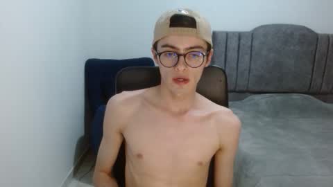 Snapshot of stiv_grant chatting on 5, 6, 2026 stiv_grant online show from 5, 6, 2026
