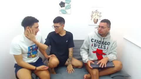 Snapshot of stivendreams chatting on 6, 12, 2024 friends online show from 6, 12, 2024