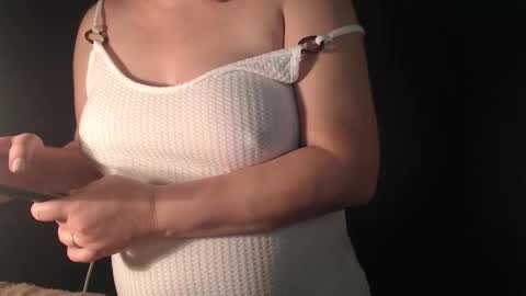 Snapshot of stonenipple chatting on 13, 11, 2025 stonenipple online show from 13, 11, 2025