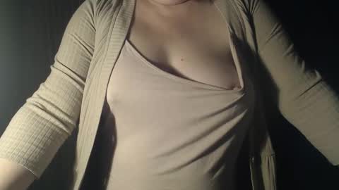 Snapshot of stonenipple chatting on 27, 11, 2025 stonenipple online show from 27, 11, 2025