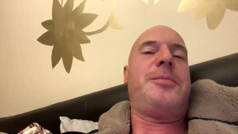 Stoodley22 online show from 29, 10, 2025