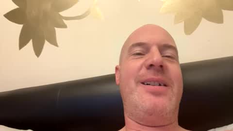 Stoodley22 online show from 21, 12, 2025