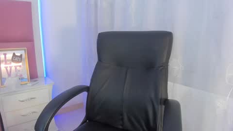 Sweety Stormi  online show from 13, 12, 2024