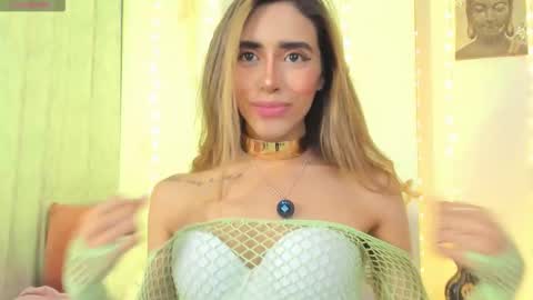 Snapshot of stormirusso chatting on 20, 11, 2025 Mar online show from 20, 11, 2025