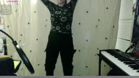 Stormythunder online show from 11, 12, 2024