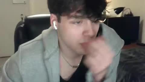 Snapshot of str11111 chatting on 13, 2, 2025 str11111 online show from 13, 2, 2025