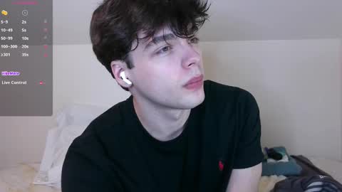 Snapshot of str11111 chatting on 3, 3, 2025 str11111 online show from 3, 3, 2025