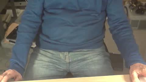 Snapshot of str8_dave chatting on 8, 11, 2025 Dave online show from 8, 11, 2025