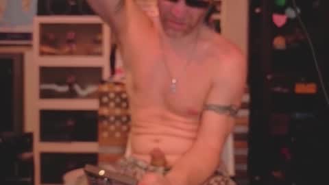 Snapshot of str8foryouguy chatting on 8, 11, 2025 Str8 online show from 8, 11, 2025