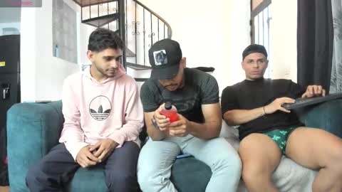 straight__friends online show from 14, 12, 2025