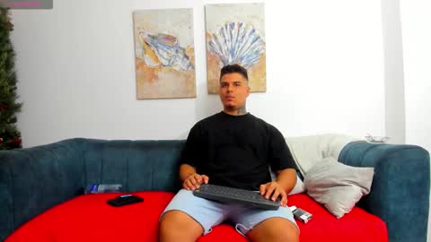 straight__friends online show from 25, 2, 2026