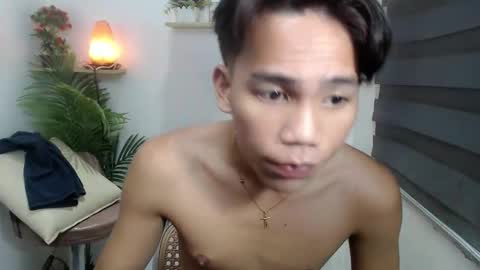Snapshot of straight_moreno69 chatting on 2, 5, 2026 James online show from 2, 5, 2026