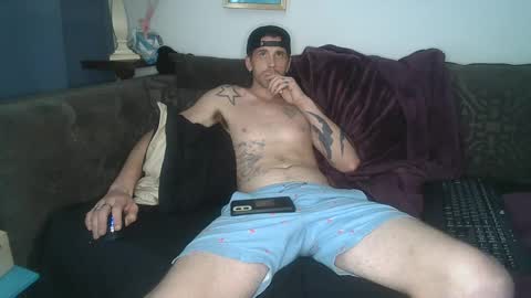 Snapshot of straitpipermann22 chatting on 15, 9, 2025 straitpipermann22 online show from 15, 9, 2025