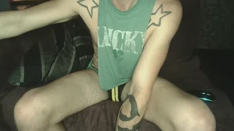 Snapshot of straitpipermann22 chatting on 22, 9, 2025 straitpipermann22 online show from 22, 9, 2025