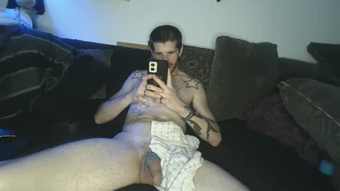 Snapshot of straitpipermann22 chatting on 25, 9, 2025 straitpipermann22 online show from 25, 9, 2025