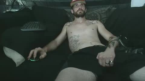 Snapshot of straitpipermann22 chatting on 15, 10, 2025 straitpipermann22 online show from 15, 10, 2025