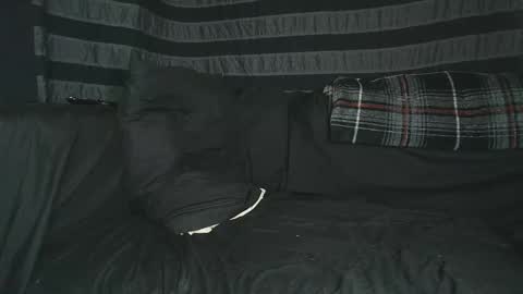 Snapshot of straitpipermann22 chatting on 20, 10, 2025 straitpipermann22 online show from 20, 10, 2025