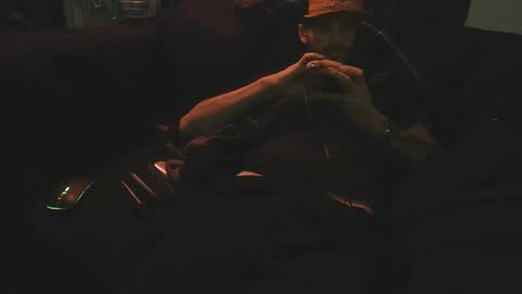 Snapshot of straitpipermann22 chatting on 6, 11, 2025 straitpipermann22 online show from 6, 11, 2025