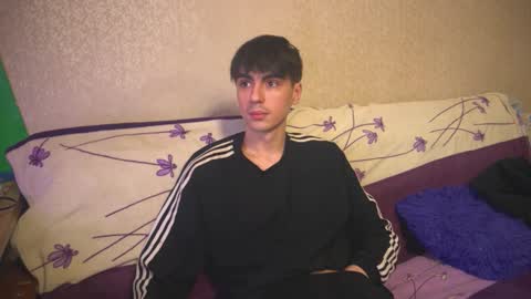 Snapshot of stralght_twinks chatting on 12, 1, 2026 Ray online show from 12, 1, 2026