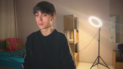 Snapshot of stralght_twinks chatting on 8, 2, 2026 Ray online show from 8, 2, 2026