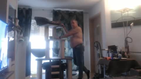 Stranger online show from 26, 10, 2025