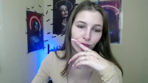 Snapshot of stranger_giirl chatting on 21, 11, 2025 Amalia online show from 21, 11, 2025