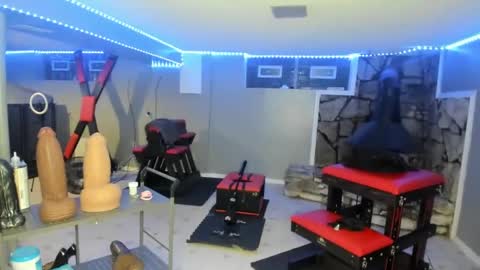 Straponbitchboy strapon humiliation sissy chasisty bdsm online show from 5, 2, 2025