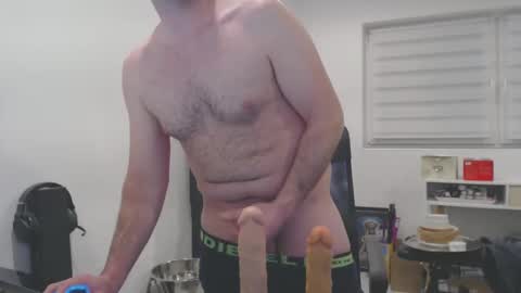 Snapshot of straponloverboy chatting on 5, 2, 2025 ImYours online show from 5, 2, 2025