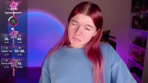 Snapshot of strawberry_juli chatting on 10, 11, 2025 Juli online show from 10, 11, 2025