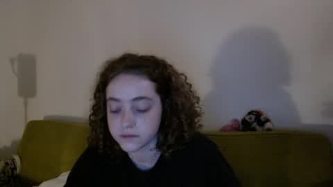 Strawberrylotsacake online show from 24, 5, 2026