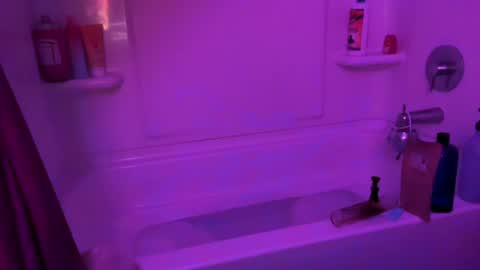 Snapshot of strawbrysugar chatting on 27, 6, 2026 Ruby Moon online show from 27, 6, 2026