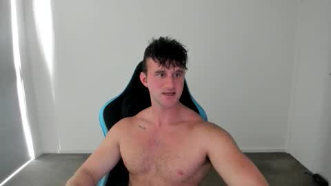 Snapshot of streatmeat chatting on 27, 10, 2025 streatmeat online show from 27, 10, 2025