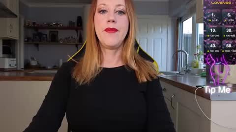 Amorina online show from 5, 2, 2025