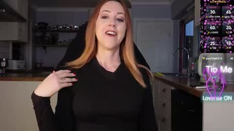 Amorina online show from 15, 2, 2026