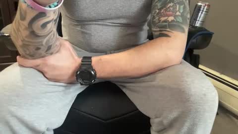 Snapshot of stroking33again chatting on 19, 1, 2026 stroking33again online show from 19, 1, 2026