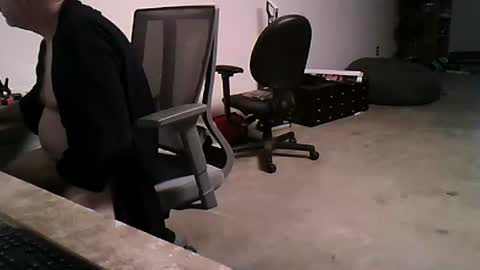 Snapshot of strokingdragon48 chatting on 16, 9, 2025 strokingdragon48 online show from 16, 9, 2025