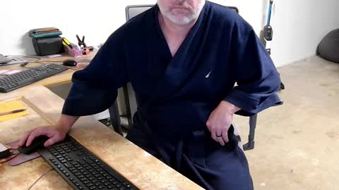 strokingdragon48 online show from 18, 11, 2025