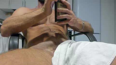 Snapshot of strong_arni chatting on 5, 3, 2025 Strong Arni online show from 5, 3, 2025