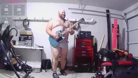 strong_bear89 online show from 28, 4, 2026