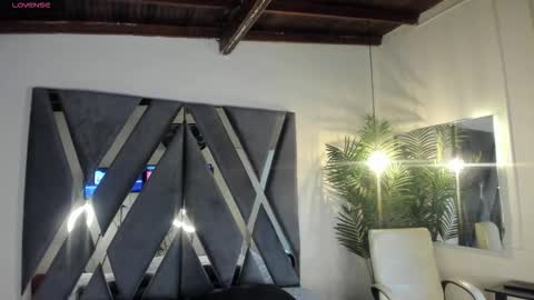 Snapshot of strong_girl_ chatting on 26, 2, 2026 Alexa online show from 26, 2, 2026