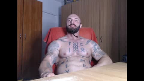 Snapshot of strongivan chatting on 1, 8, 2026 StrongIvan online show from 1, 8, 2026