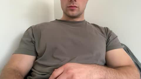 Snapshot of stud2112 chatting on 23, 10, 2025 Adrian online show from 23, 10, 2025