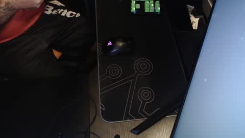 stud69861714 online show from 14, 9, 2025