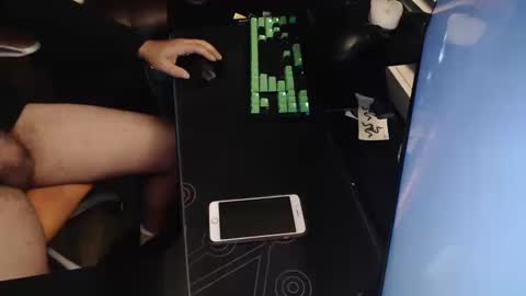 stud69861714 online show from 10, 10, 2025