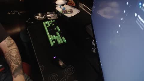 stud69861714 online show from 26, 2, 2026