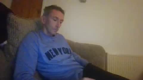 stuuuey73 online show from 22, 10, 2025