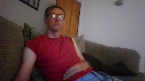 Snapshot of stuuuey73 chatting on 19, 6, 2026 stuuuey73 online show from 19, 6, 2026