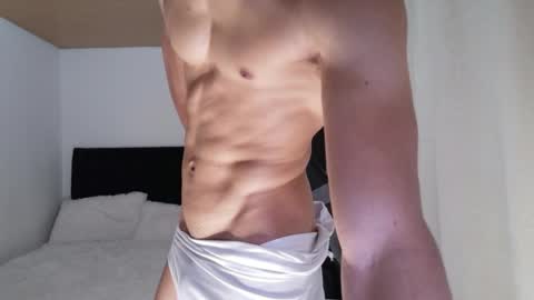 Snapshot of stylishman01 chatting on 8, 4, 2026 stylish man online show from 8, 4, 2026