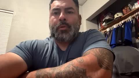 Snapshot of suavecito67 chatting on 30, 4, 2026 suavecito67 online show from 30, 4, 2026